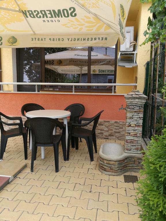 Guest House Karaulanov Elhovo  Exterior photo